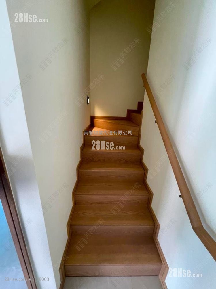 #Lyos Sell 3 Bedrooms , 1 Bathroom 788 ft²