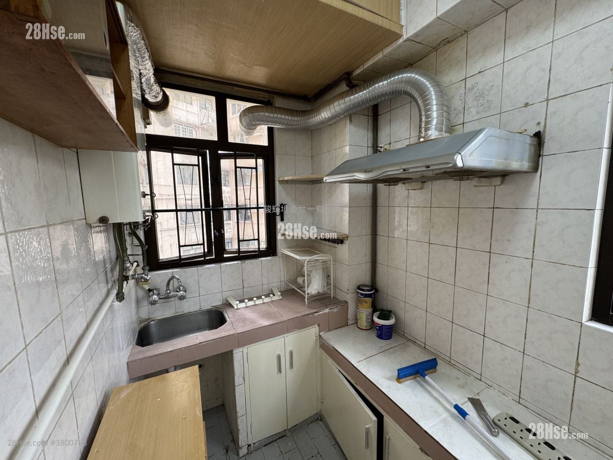 Wing Lee Mansion Rental 2 Bedrooms , 1 Bathroom 476 ft²