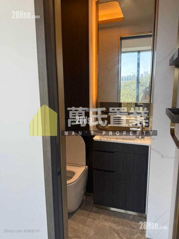 The Royale Rental 1 Bedroom , 1 Bathroom 290 ft²