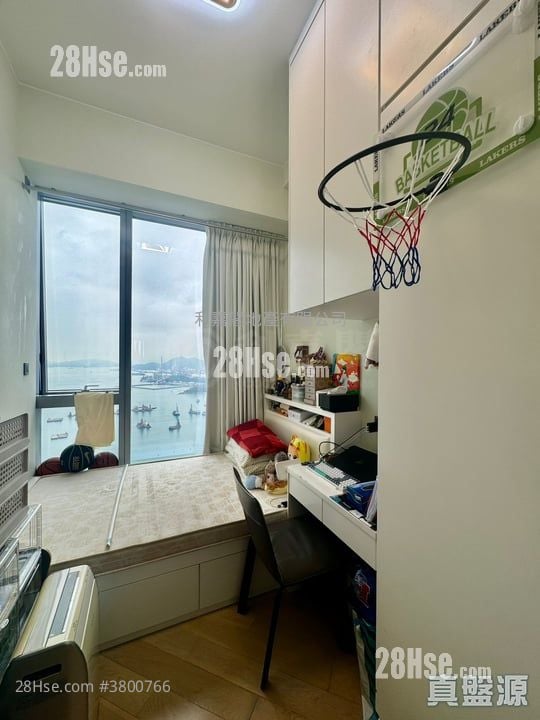 The Cullinan Sell 4 Bedrooms , 3 Bathrooms 1,679 ft²