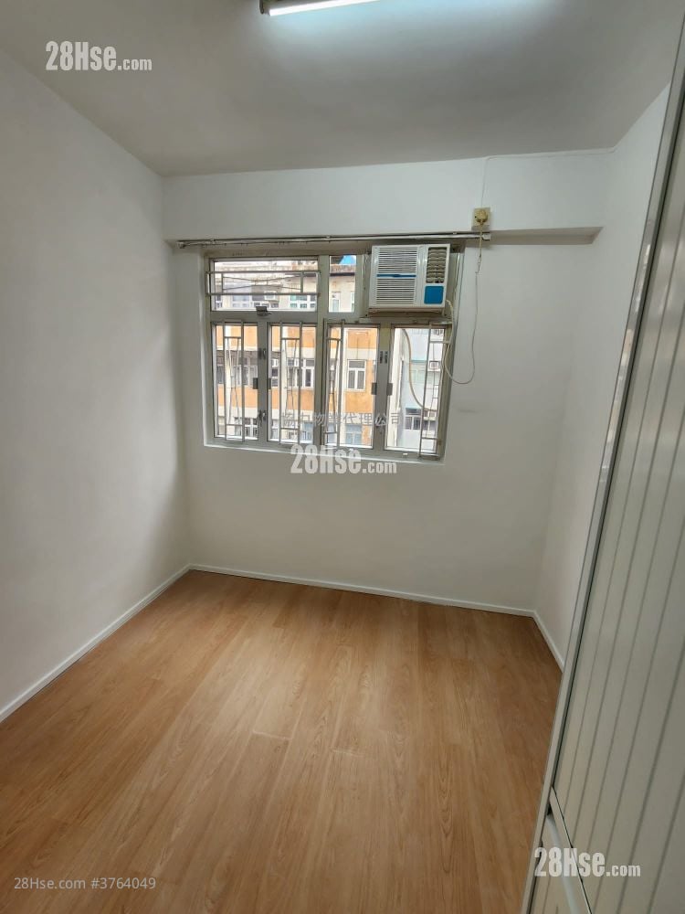 唐楼 租盘 2 房 , 1 浴室 325 平方尺