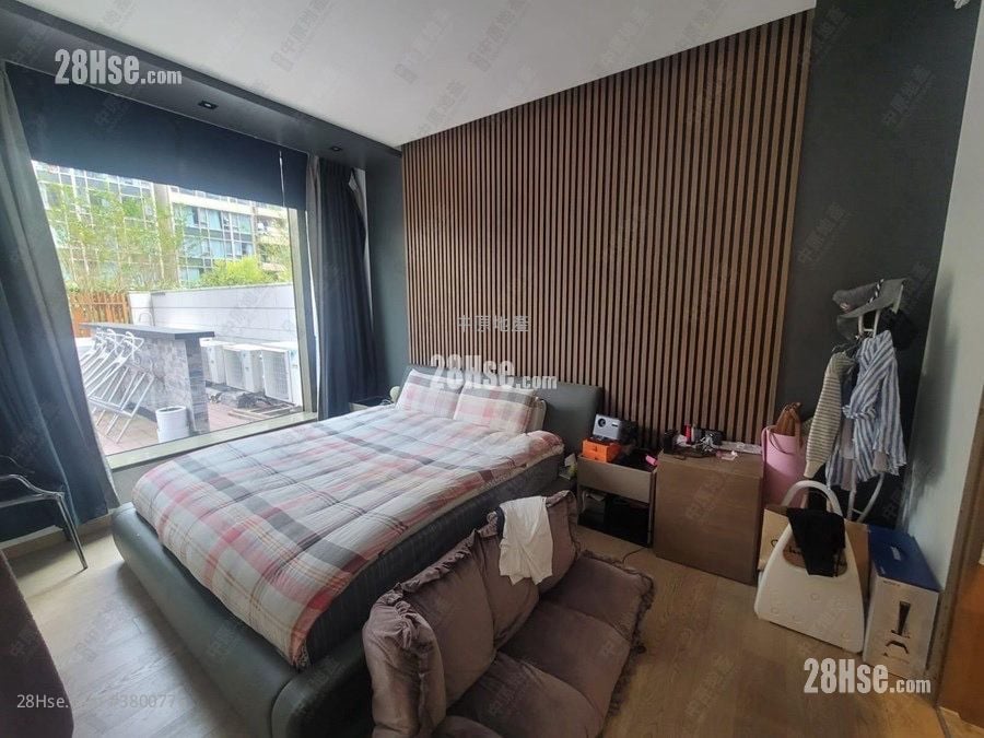 Centra Horizon Sell 3 Bedrooms 980 ft²