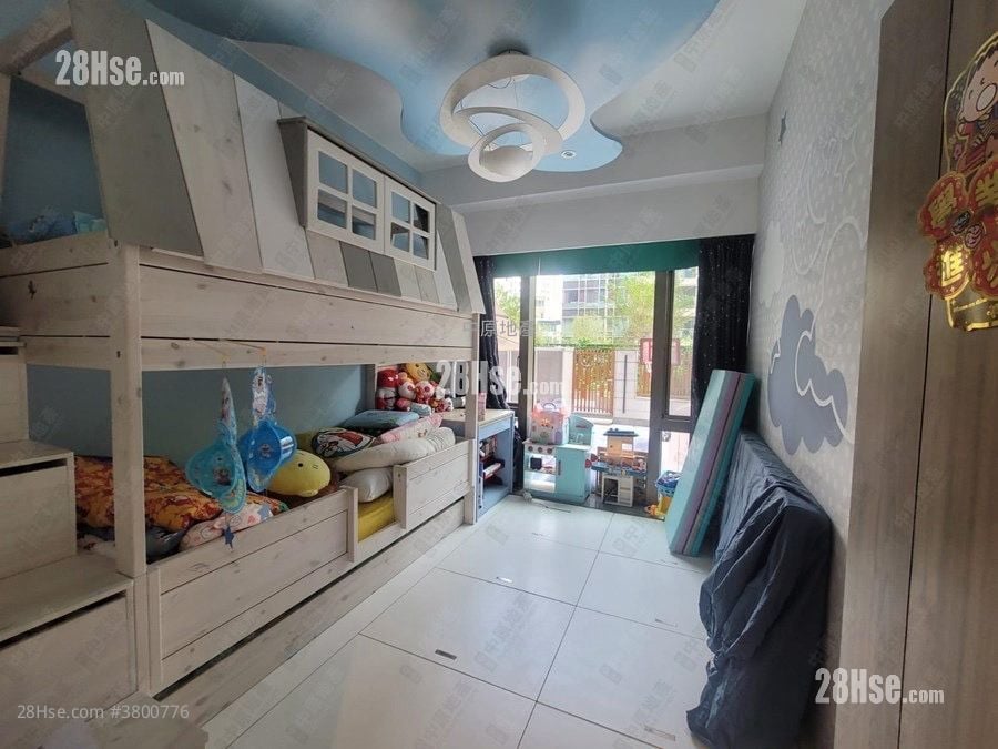 Centra Horizon Sell 3 Bedrooms 980 ft²