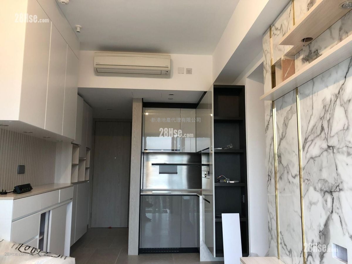 Downtown 38 租盘 2 房 , 1 浴室 385 平方尺