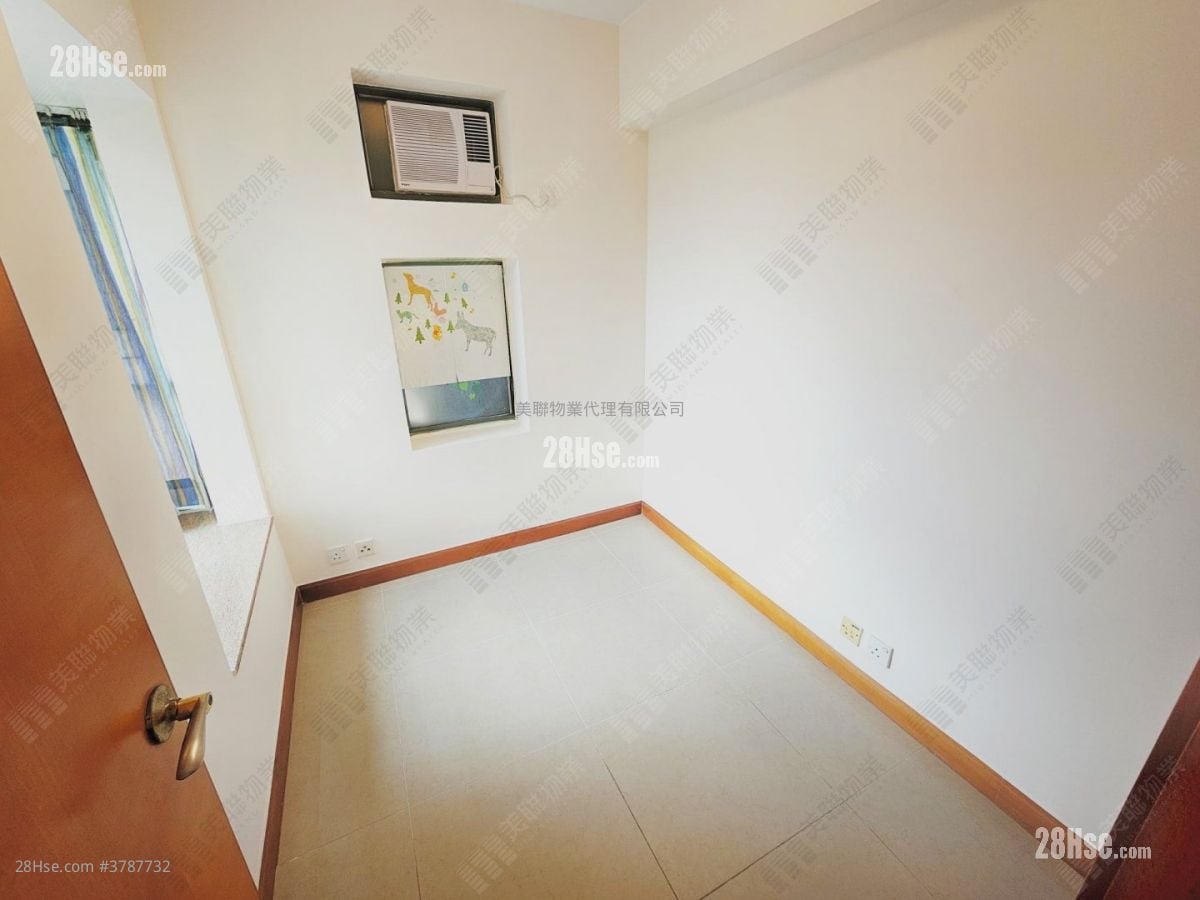 君傲湾 售盘 2 房 , 1 浴室 506 平方尺