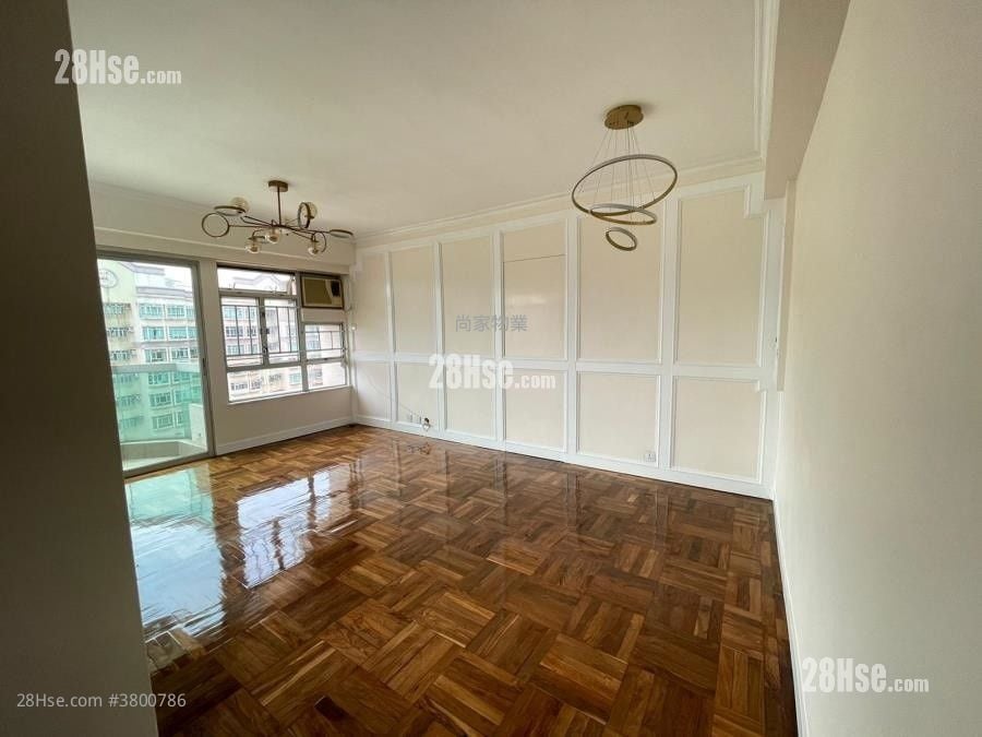 紫翠花园 租盘 703 平方尺