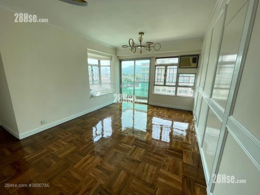 紫翠花园 租盘 703 平方尺