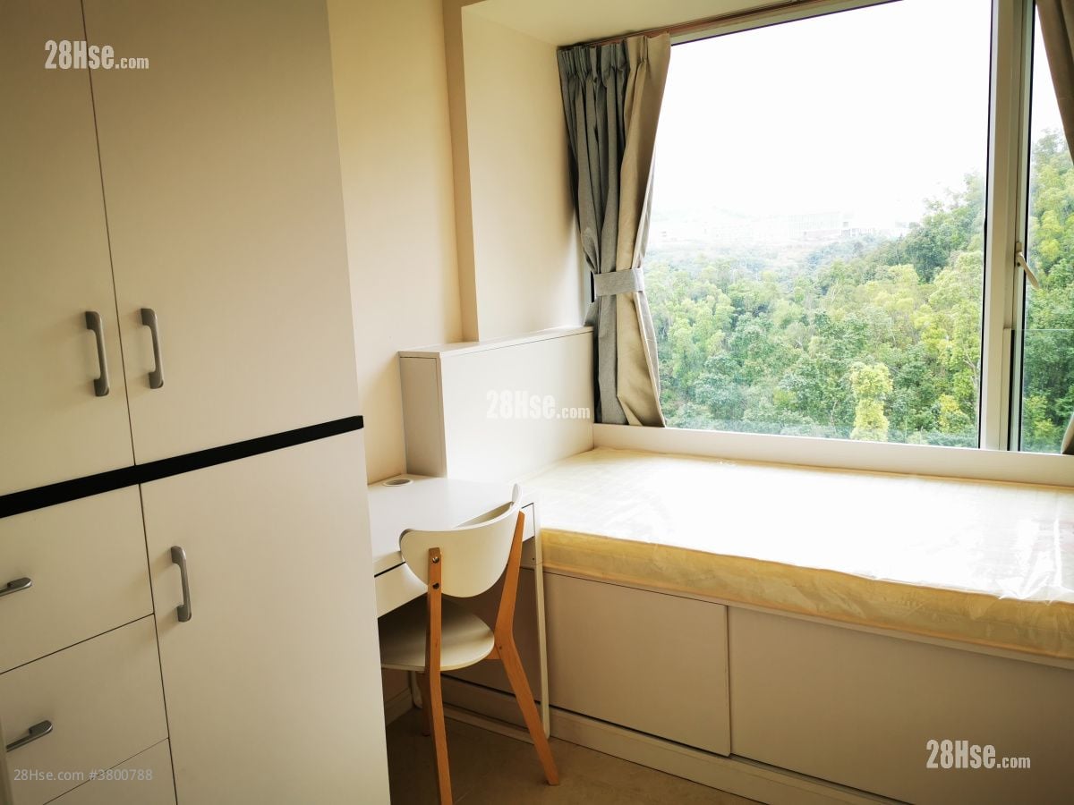 峻滢 租盘 5+ 房 , 2 浴室 737 平方尺