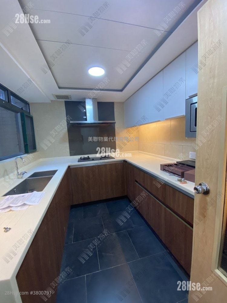 翠峰 售盘 3 房 , 3 浴室 968 平方尺