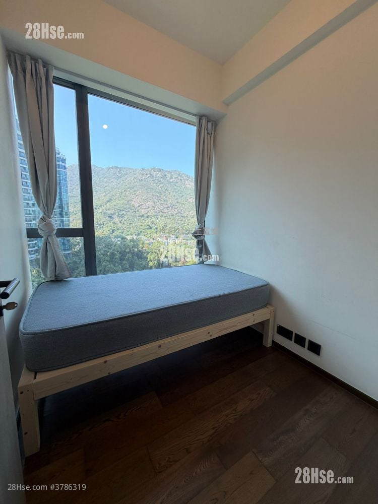 Le Pont Rental 2 Bedrooms , 1 Bathroom 468 ft²