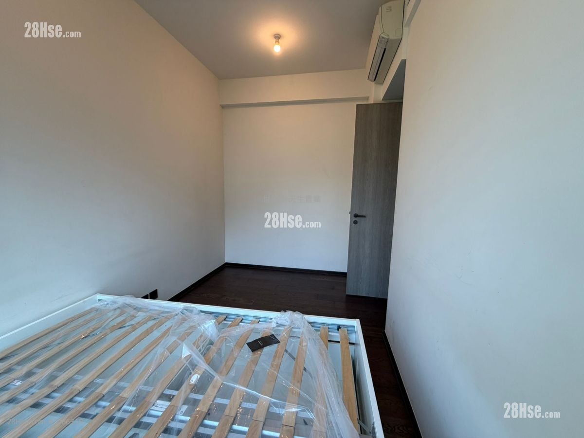 Le Pont Rental 2 Bedrooms , 1 Bathroom 468 ft²