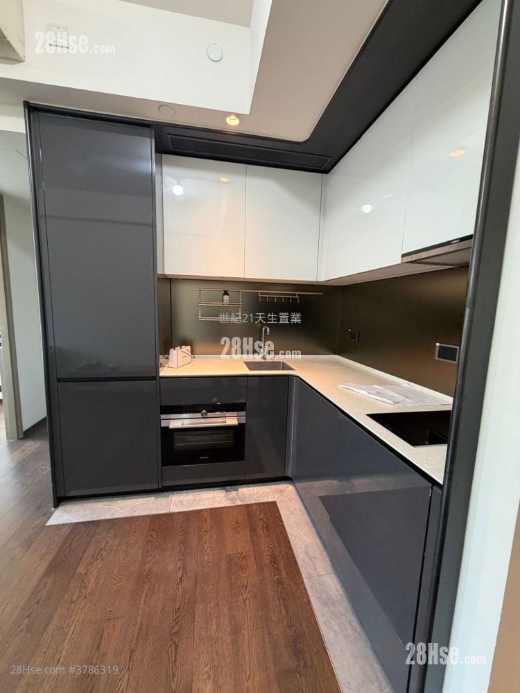 Le Pont Rental 2 Bedrooms , 1 Bathroom 468 ft²