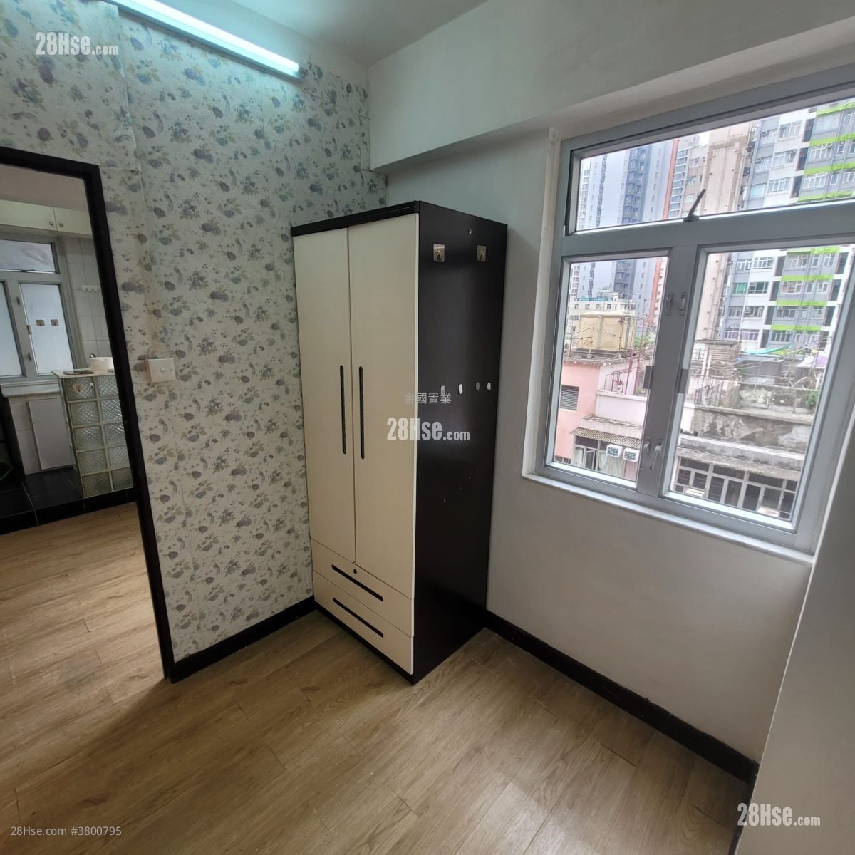 金淞大厦 租盘 314 平方尺