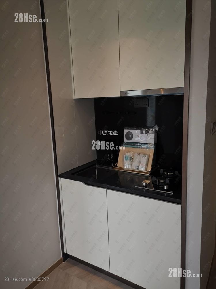 Eight Southpark Sell 1 Bedroom , 1 Bathroom 262 ft²