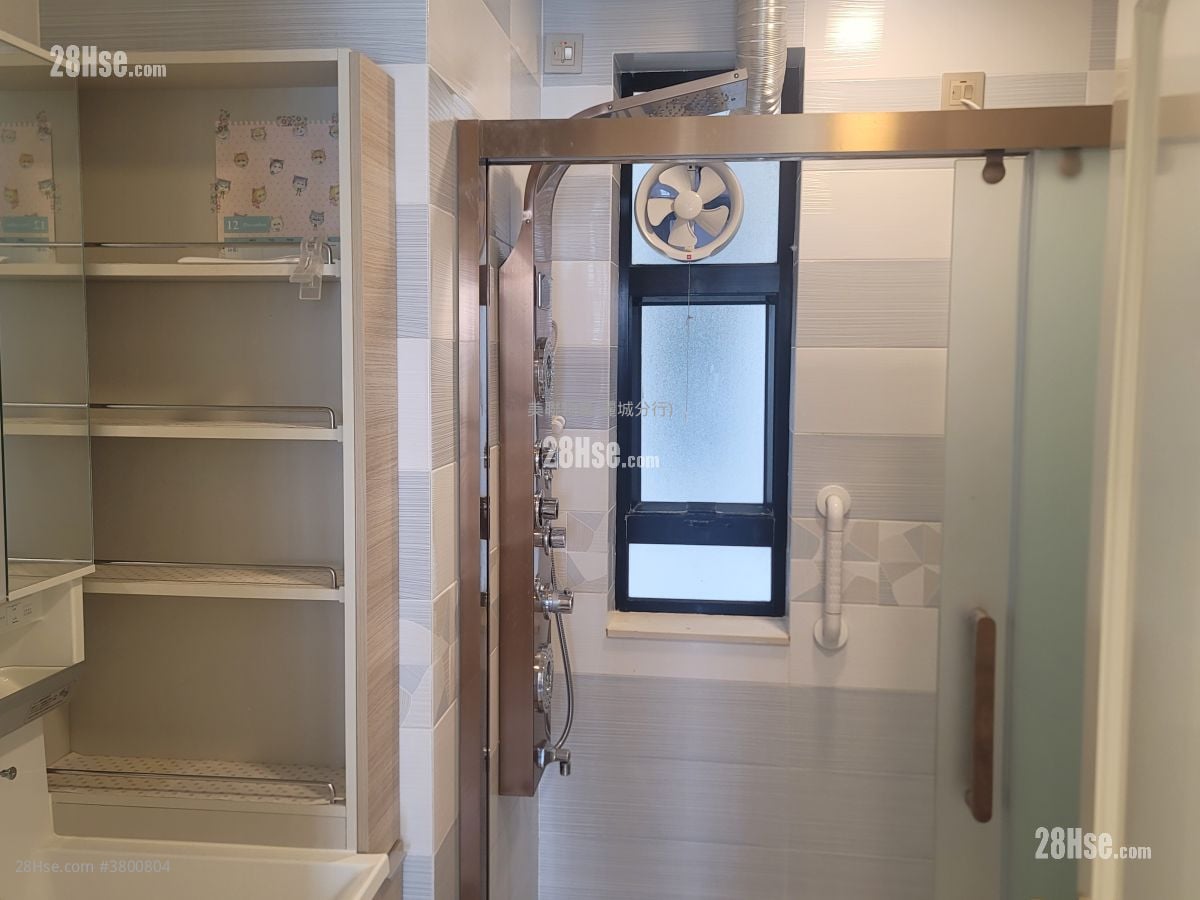 Bayview Garden Sell 3 Bedrooms , 2 Bathrooms 760 ft²