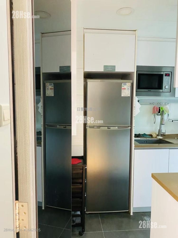 Trinity Towers Rental 3 Bedrooms , 1 Bathroom 601 ft²