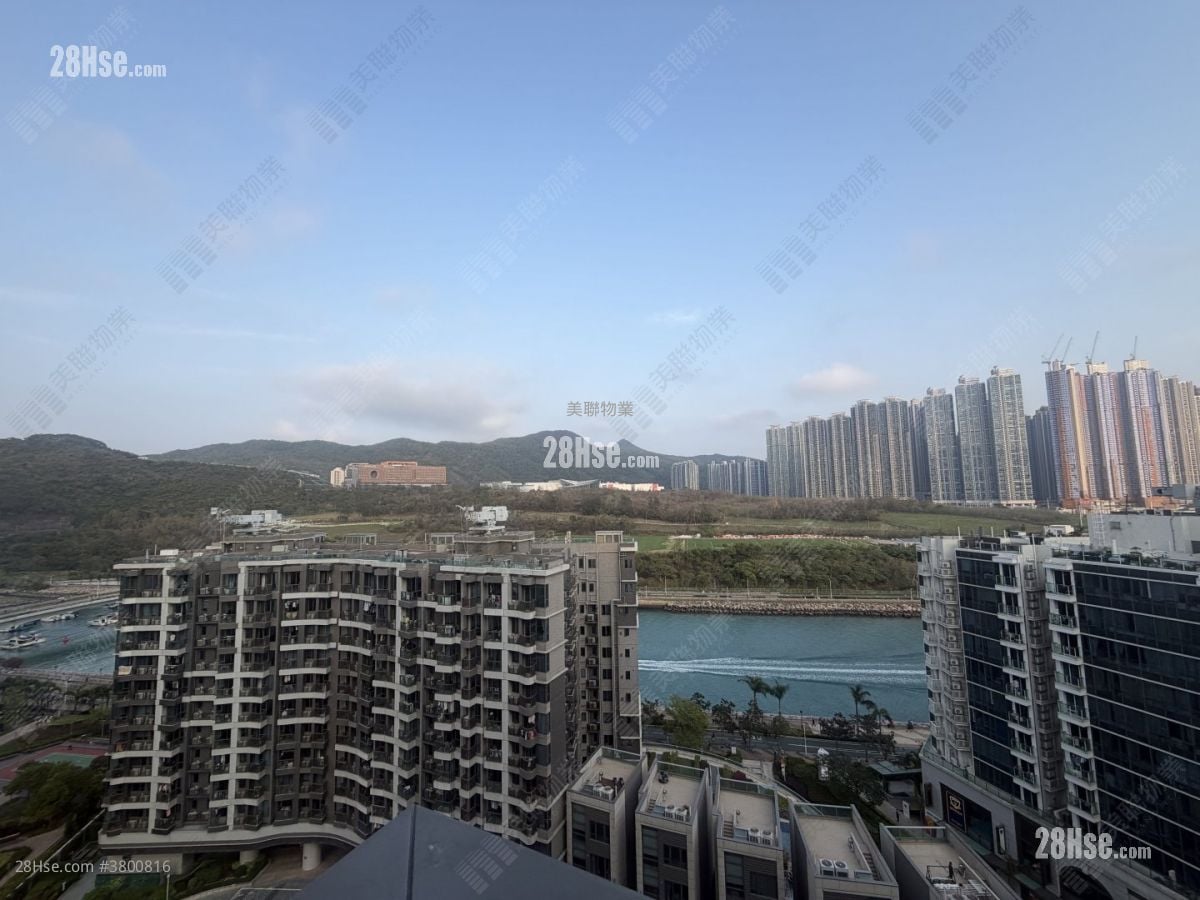 The Papillons Rental 3 Bedrooms , 2 Bathrooms 882 ft²