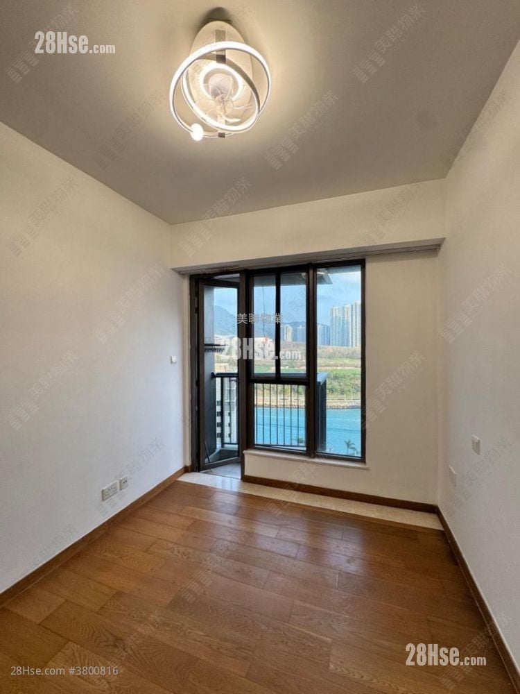 The Papillons Rental 3 Bedrooms , 2 Bathrooms 882 ft²