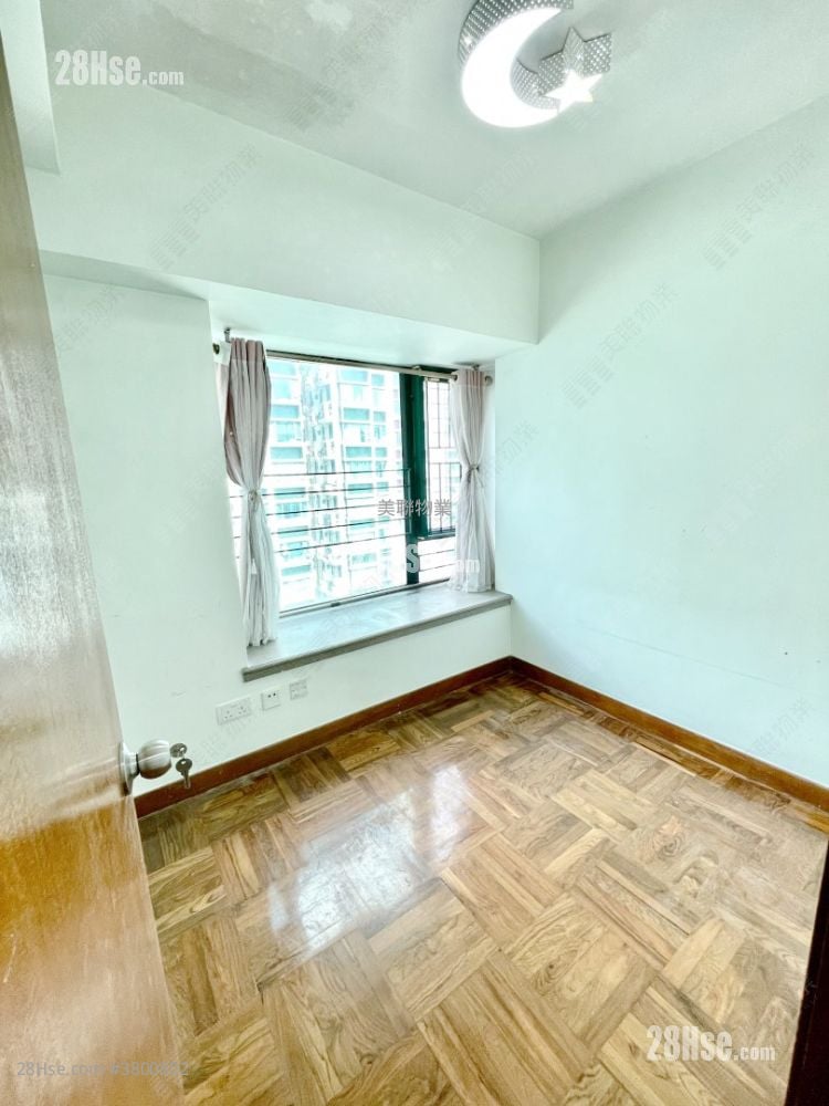 Dawning Views Sell 2 Bedrooms , 1 Bathroom 436 ft²