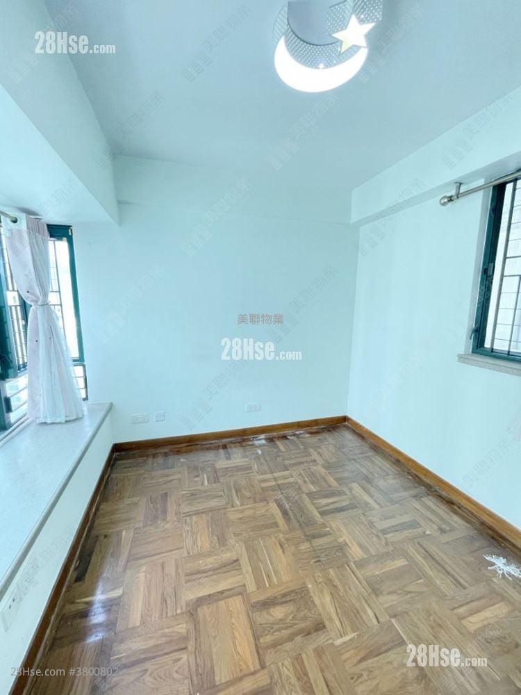 Dawning Views Sell 2 Bedrooms , 1 Bathroom 436 ft²