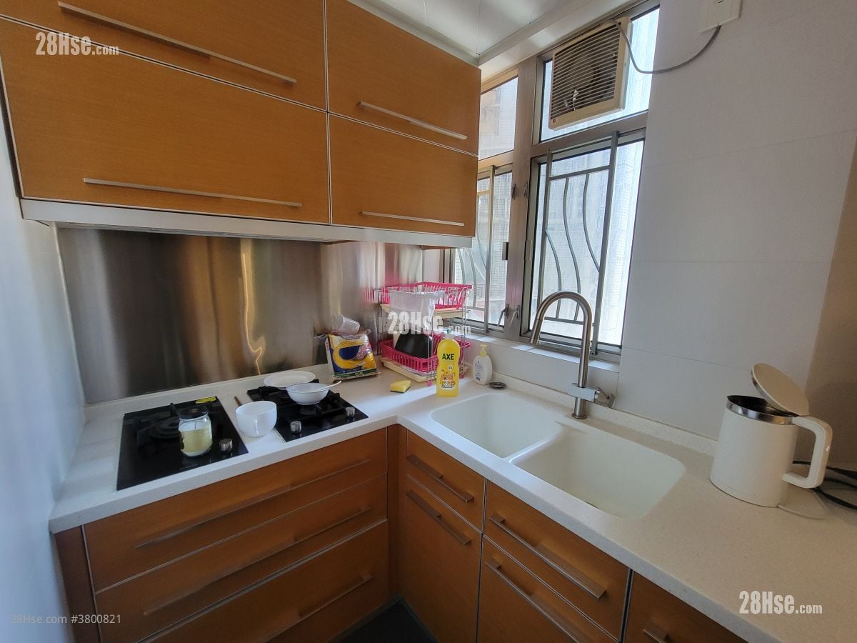 Sorrento Sell 3 Bedrooms , 2 Bathrooms 772 ft²