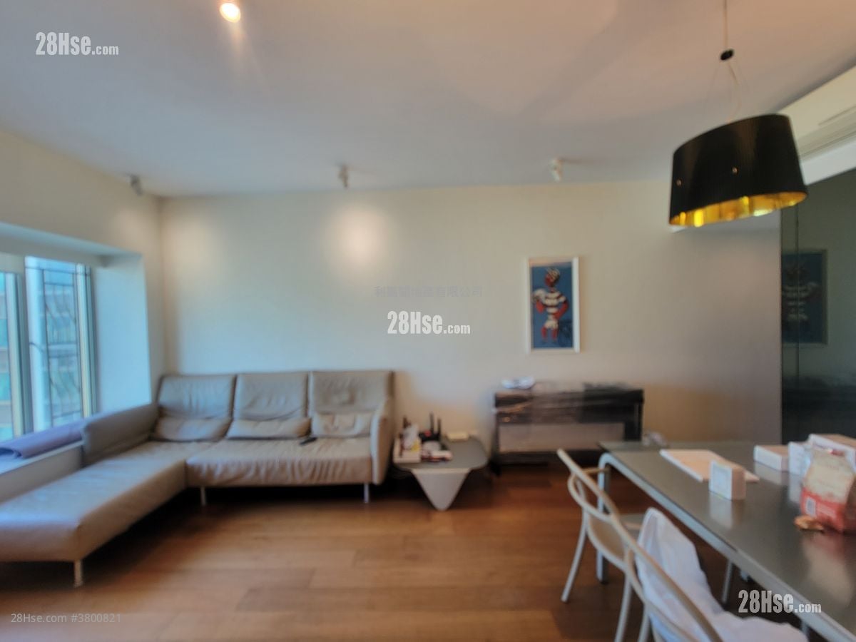 Sorrento Sell 3 Bedrooms , 2 Bathrooms 772 ft²