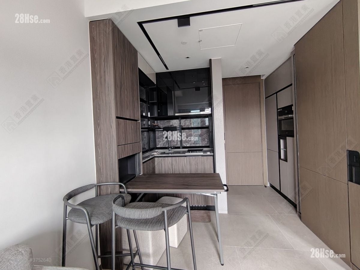 天璽天 售盤 1 房 , 1 浴室 300 平方呎