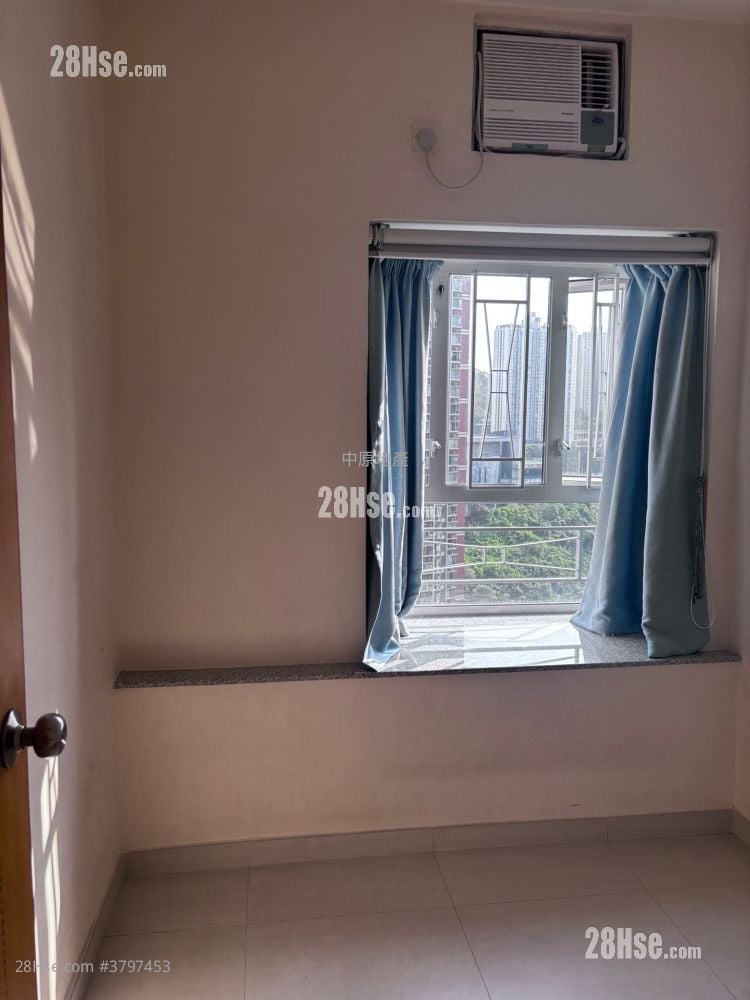 Tsing Yi Garden Sell 3 Bedrooms , 2 Bathrooms 547 ft²