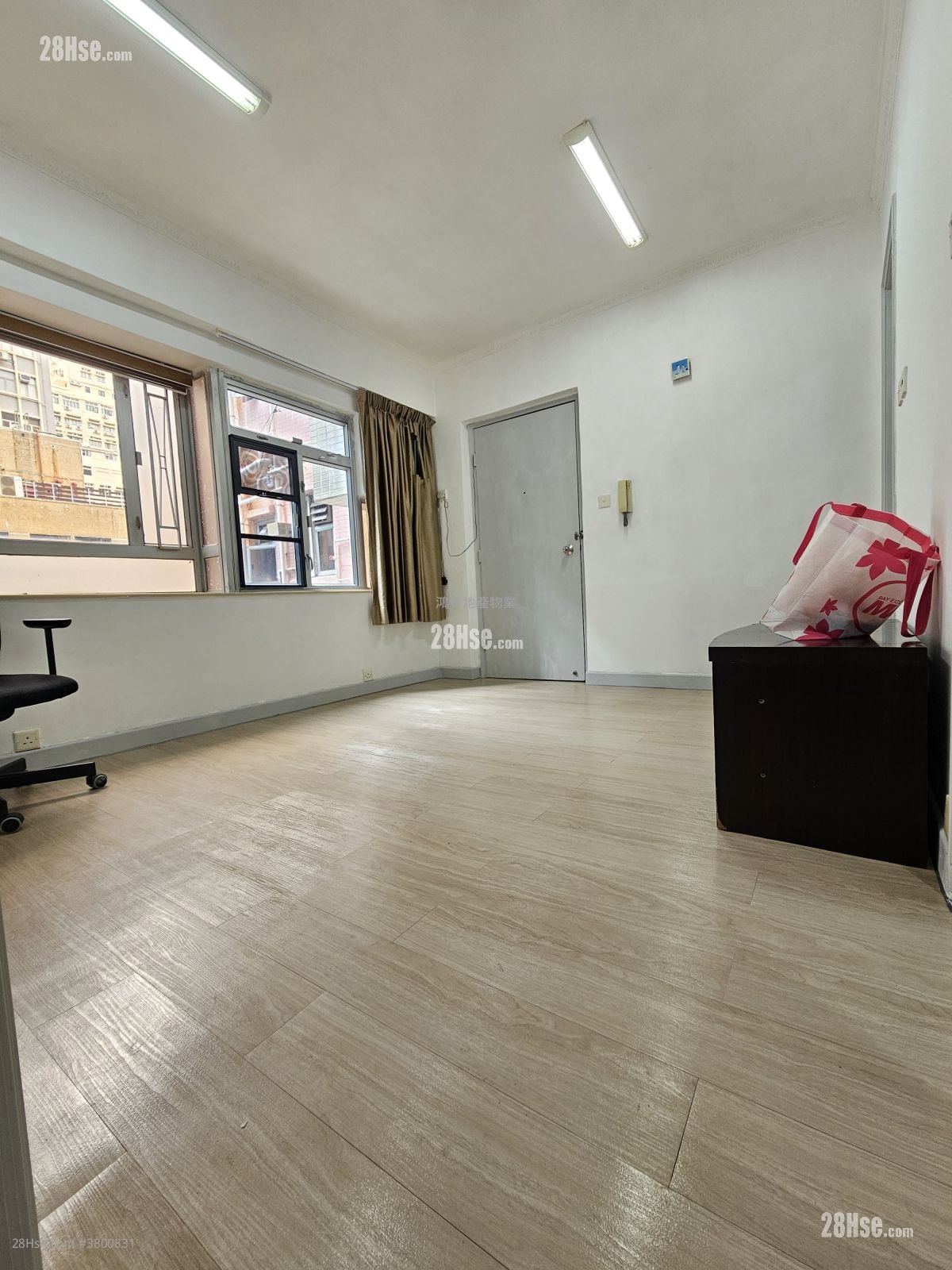 旺角广场 售盘 2 房 , 1 浴室 333 平方尺