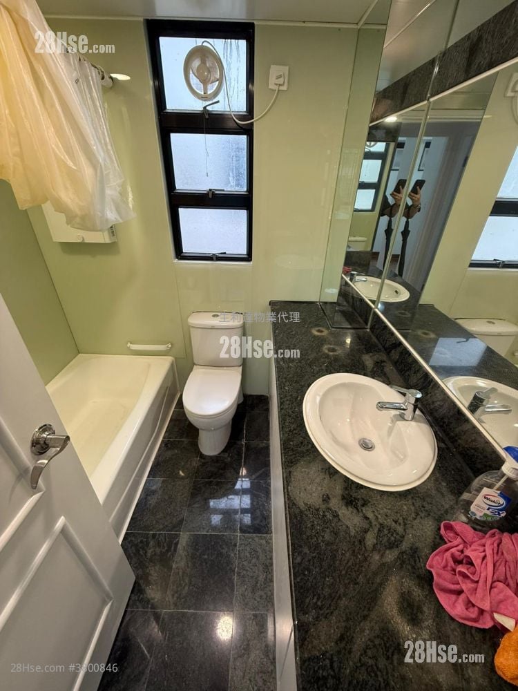 Jubilant Place Sell 2 Bedrooms , 1 Bathroom 566 ft²