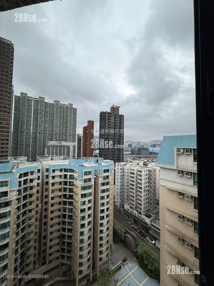 Jubilant Place Sell 2 Bedrooms , 1 Bathroom 566 ft²