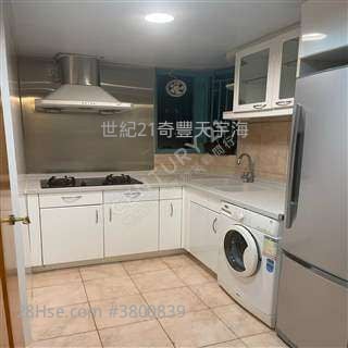 翠擁華庭 專門店筍價出售, 新委托 Leo 譚生>3房