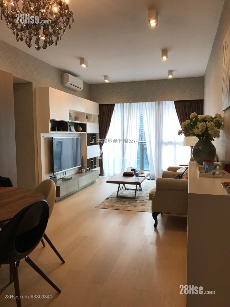 The Austin Sell 3 Bedrooms , 2 Bathrooms 1,002 ft²