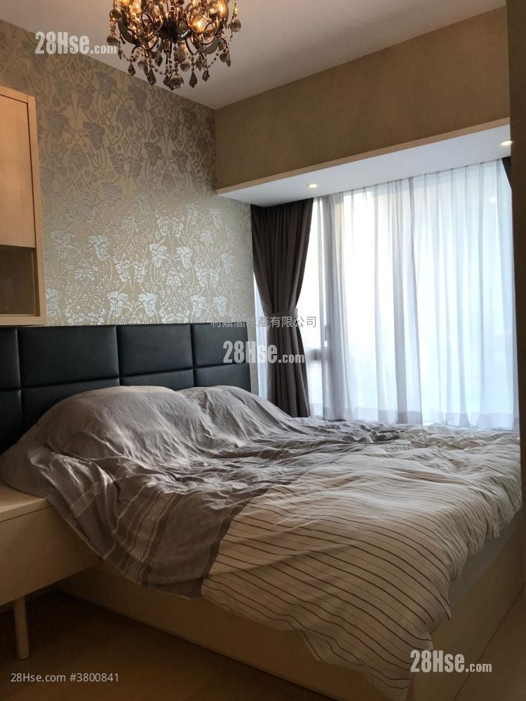 The Austin Sell 3 Bedrooms , 2 Bathrooms 1,002 ft²