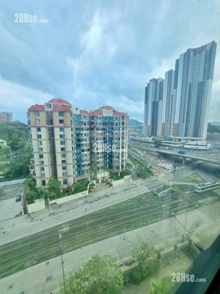 Villa By The Park Sell 2 Bedrooms , 1 Bathroom 442 ft²