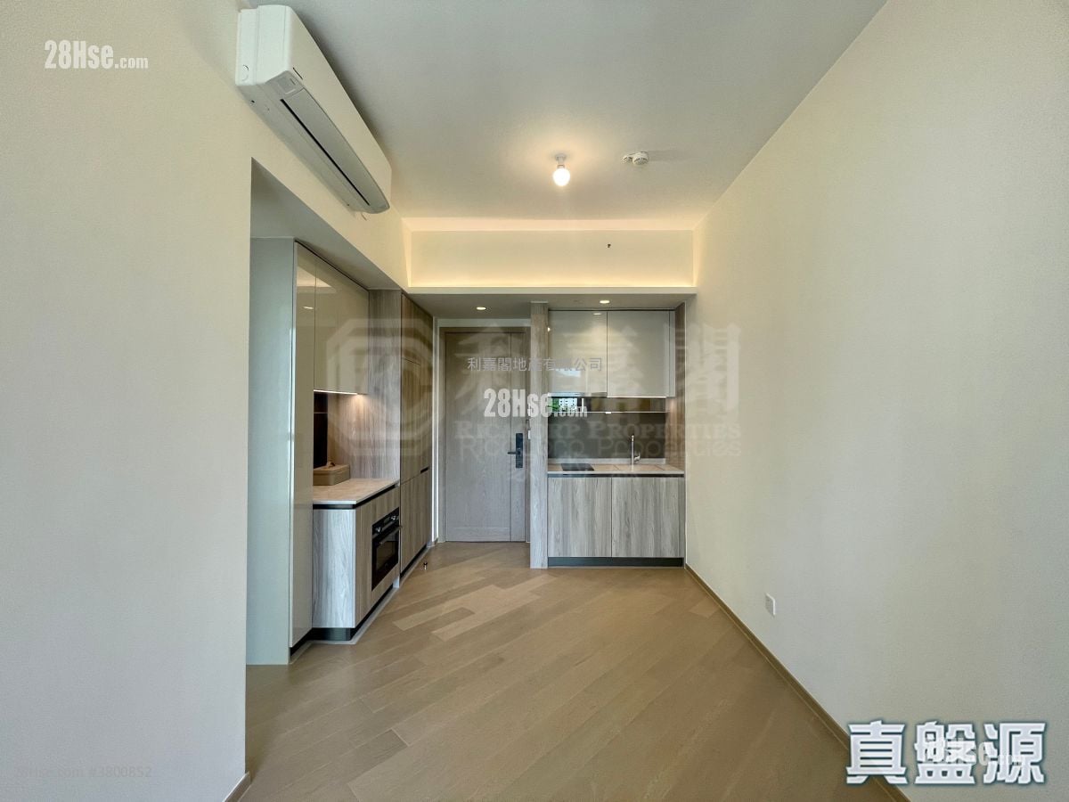 Villa Garda Ii Rental 2 Bedrooms , 1 Bathroom 453 ft²