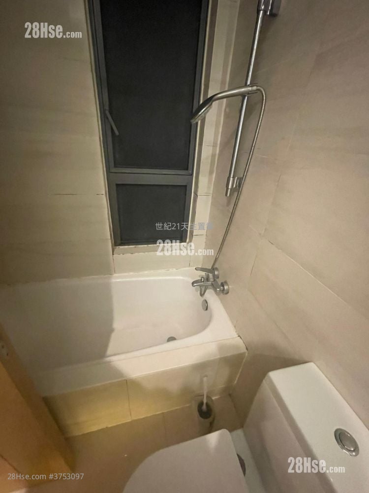 The Bloomsway Rental 2 Bedrooms , 1 Bathroom 611 ft²