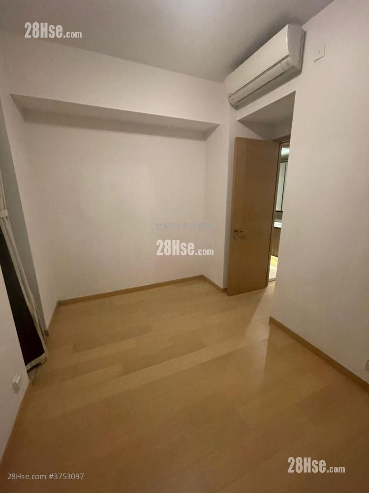 The Bloomsway Rental 2 Bedrooms , 1 Bathroom 611 ft²