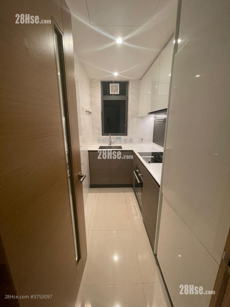 The Bloomsway Rental 2 Bedrooms , 1 Bathroom 611 ft²