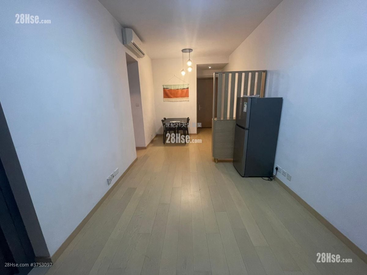 The Bloomsway Rental 2 Bedrooms , 1 Bathroom 611 ft²