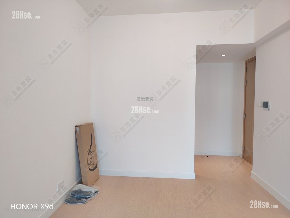 Monaco Rental 3 Bedrooms , 1 Bathroom 678 ft²