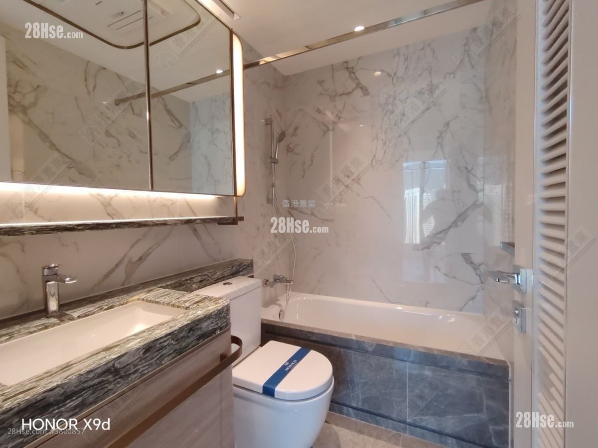 Monaco Rental 3 Bedrooms , 1 Bathroom 678 ft²