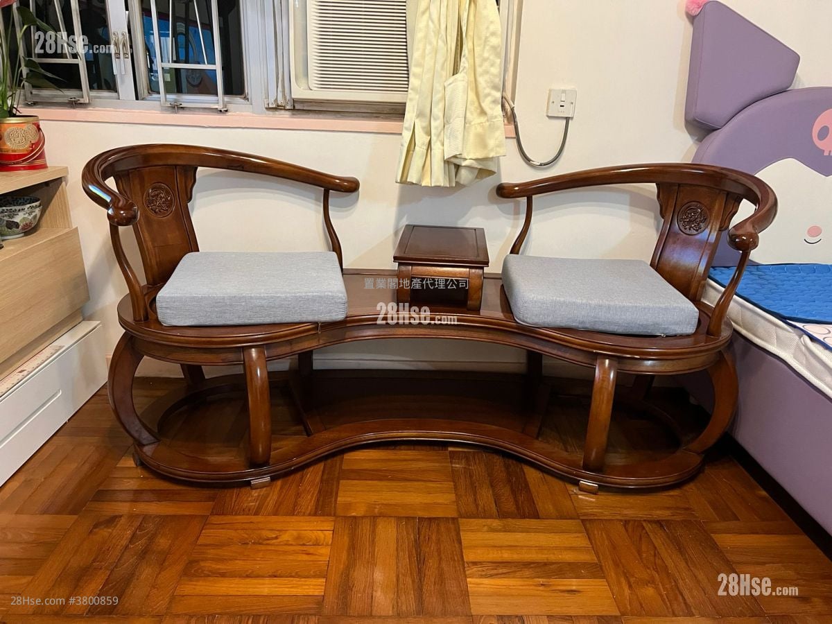 Laichikok Bay Garden Sell 2 Bedrooms , 1 Bathroom 435 ft²