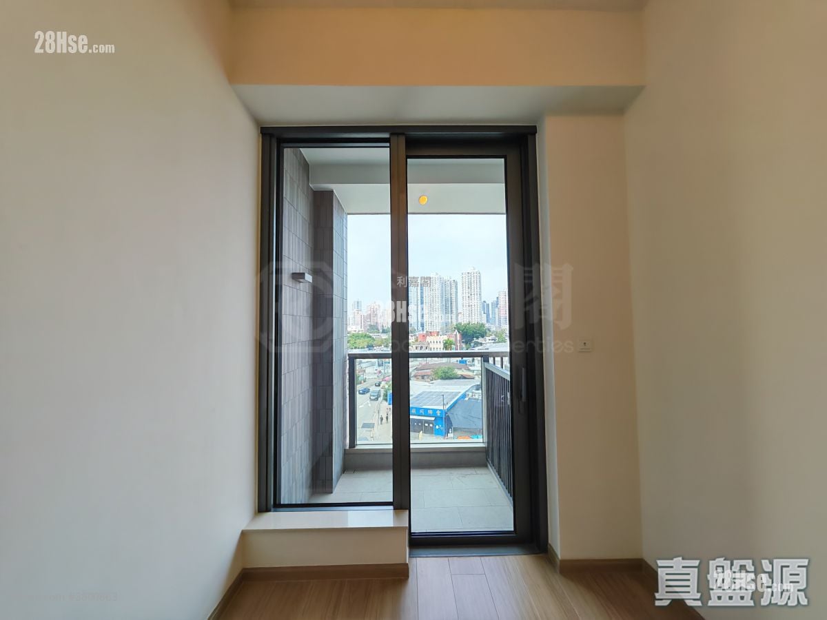 朗天峰 售盘 2 房 , 1 浴室 397 平方尺