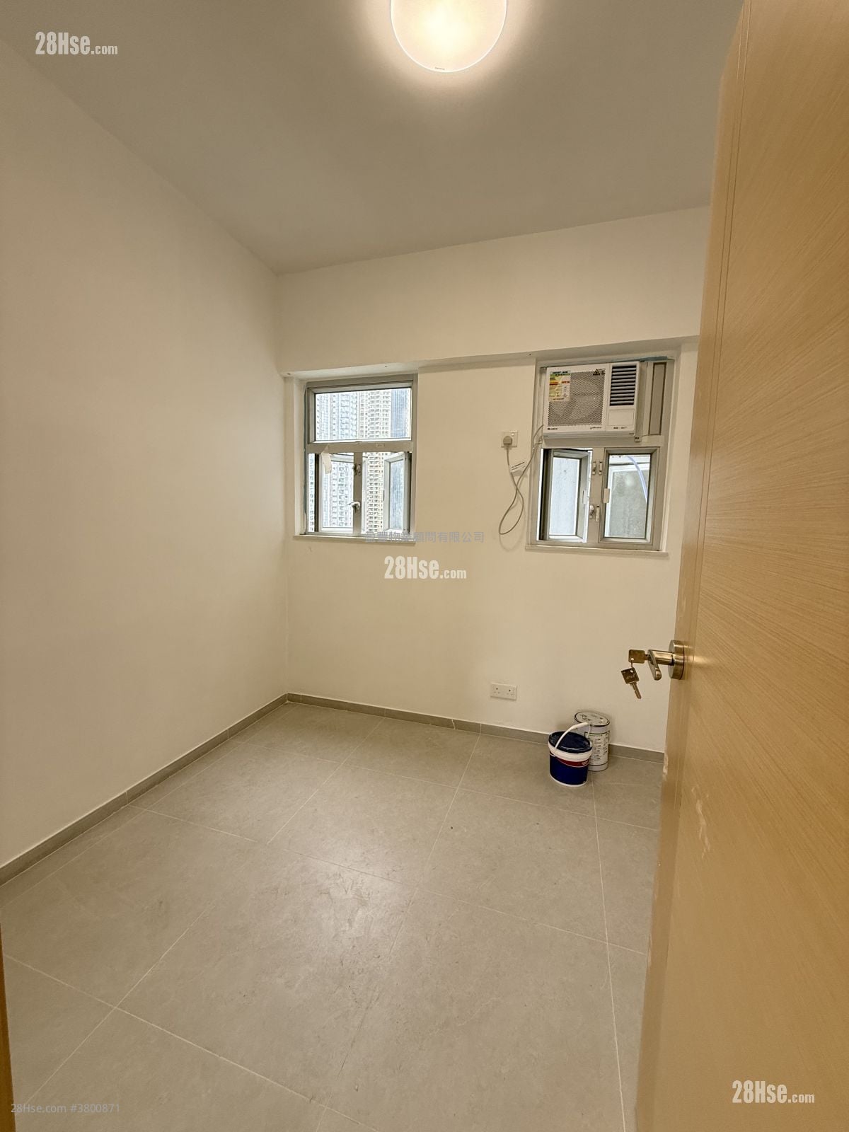 Wah To Building Sell 3 Bedrooms , 1 Bathroom 492 ft²