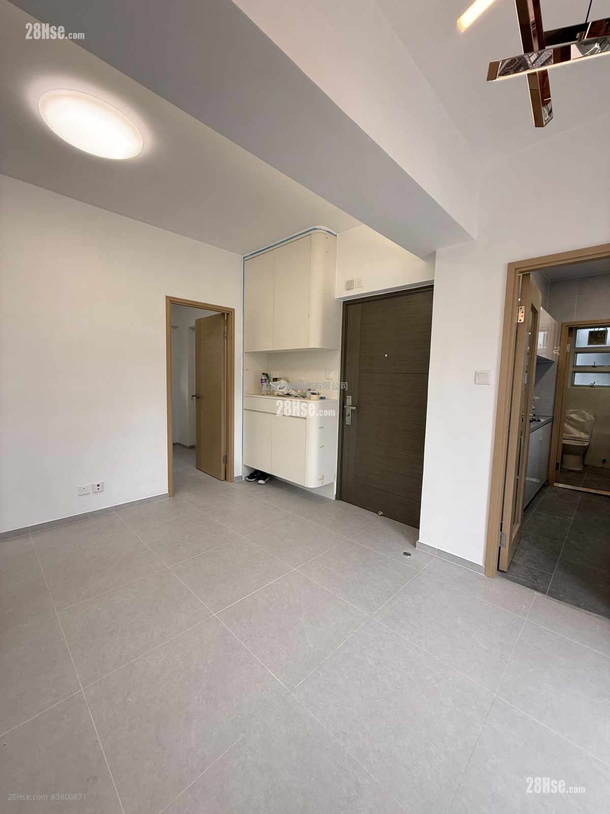 Wah To Building Sell 3 Bedrooms , 1 Bathroom 492 ft²