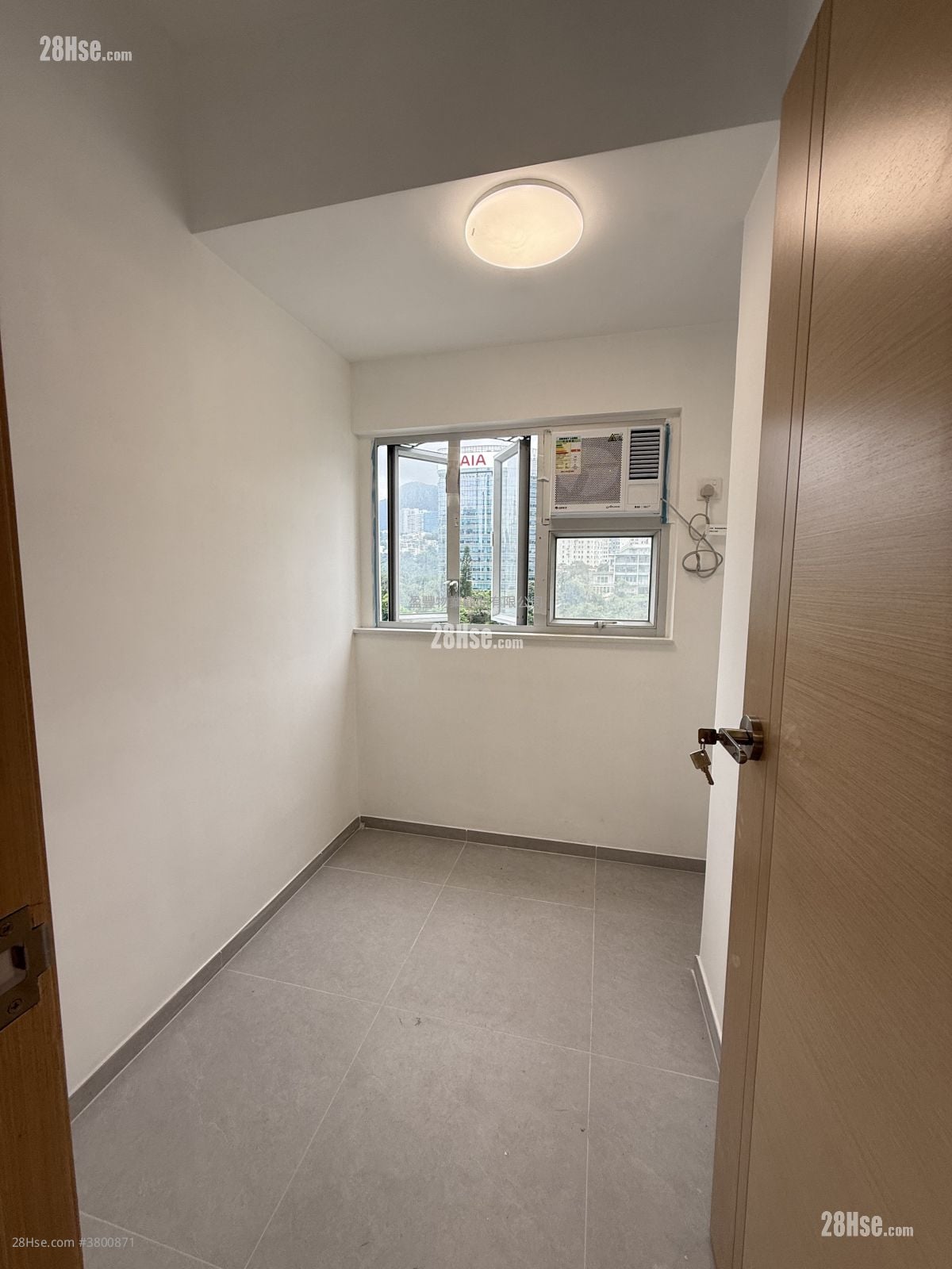 Wah To Building Sell 3 Bedrooms , 1 Bathroom 492 ft²