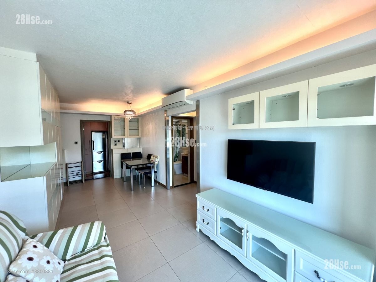 厅: 碧堤半岛 售盘 2 房 , 1 浴室 575 平方尺