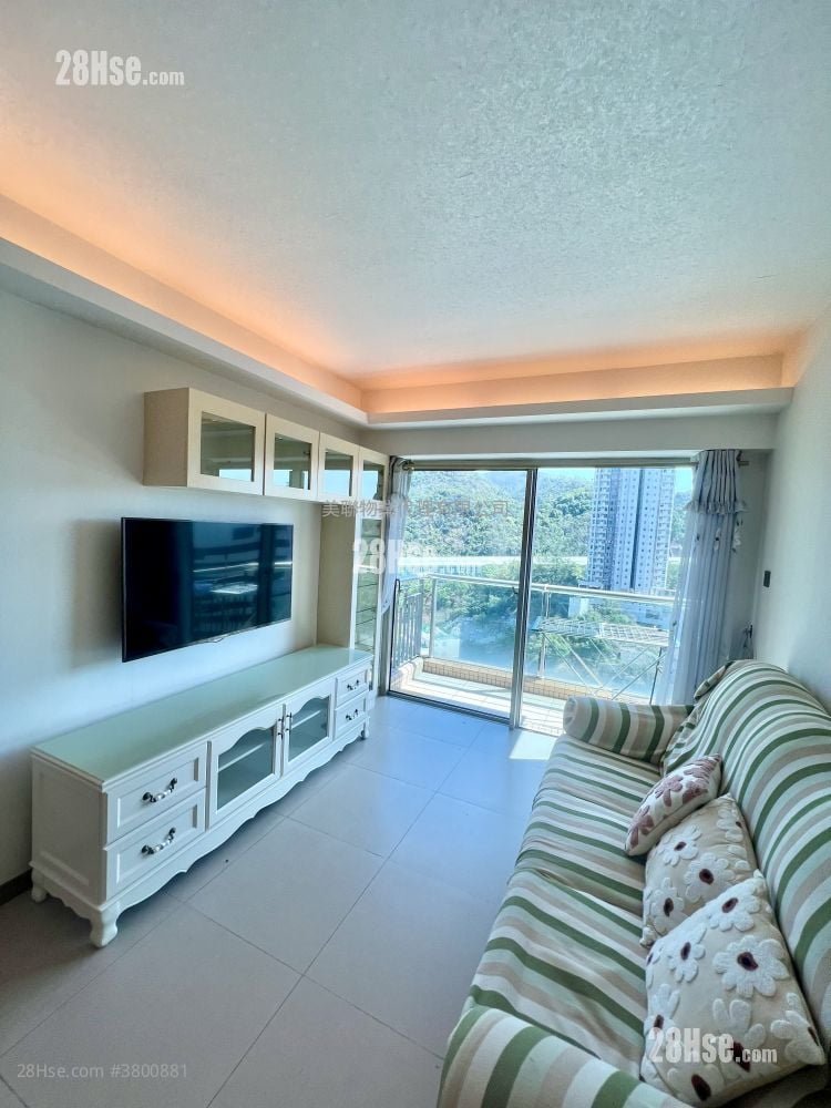 厅: 碧堤半岛 售盘 2 房 , 1 浴室 575 平方尺