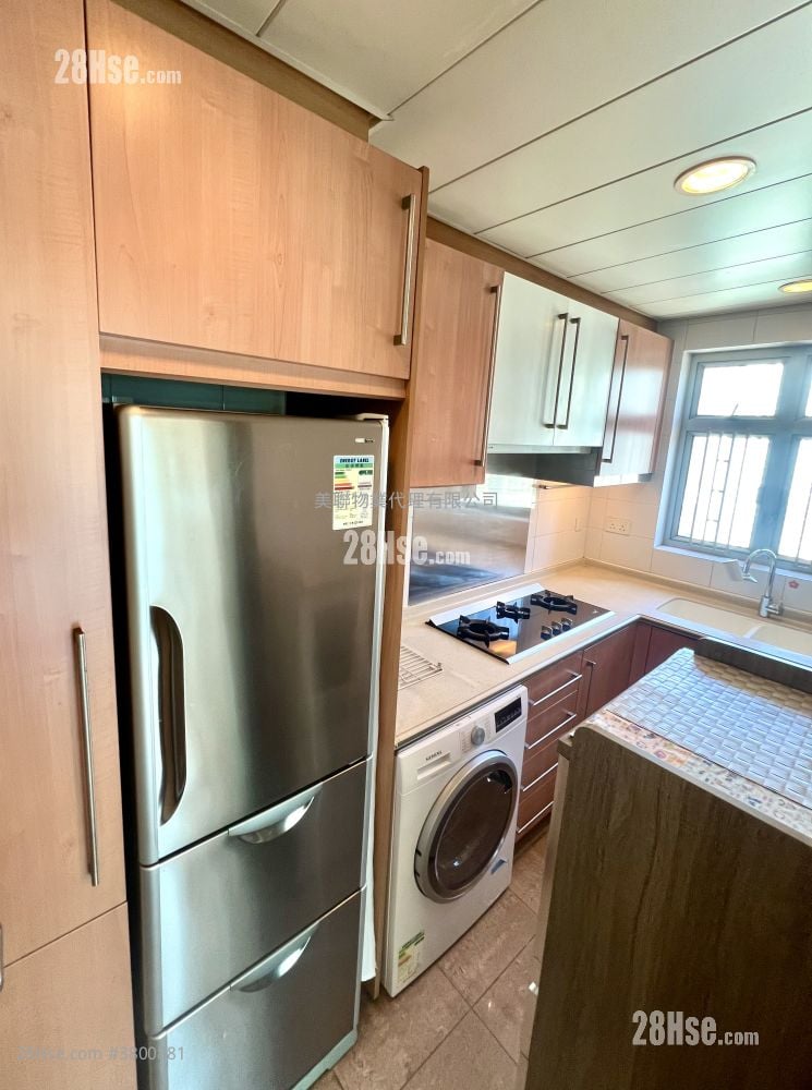 厨房: 碧堤半岛 售盘 2 房 , 1 浴室 575 平方尺